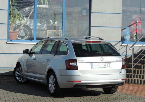 Skoda Octavia cena 47970 przebieg: 188000, rok produkcji 2019 z Bieruń małe 254